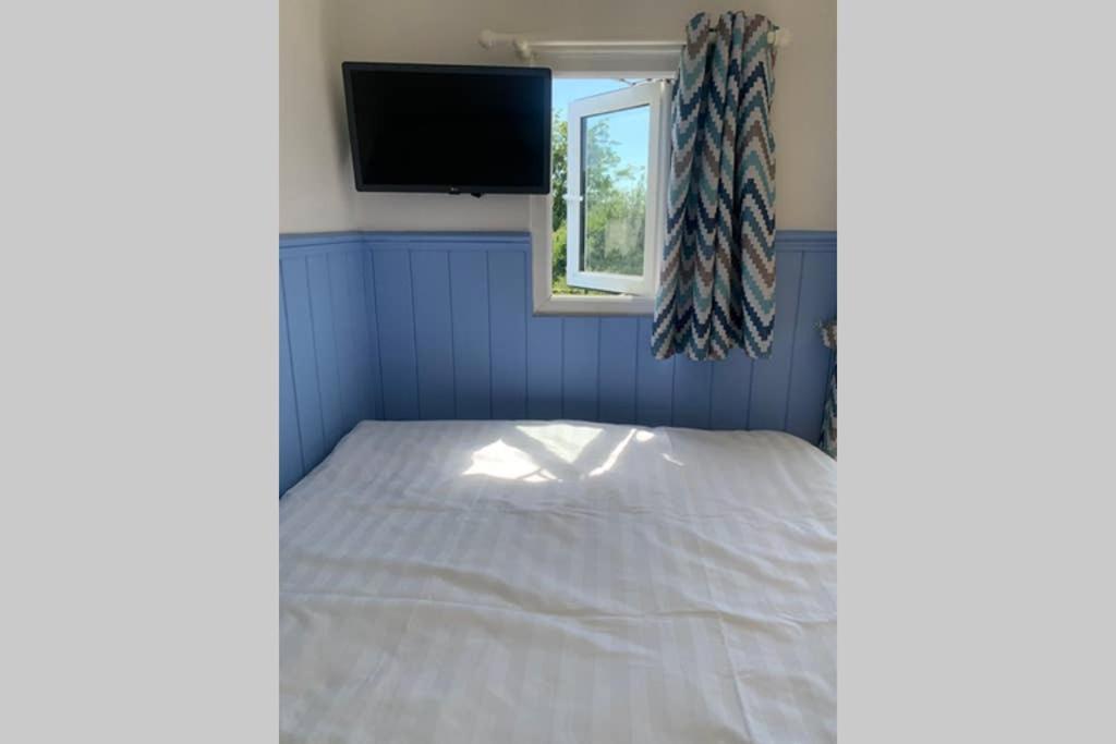 Apartamento Apple Tree Hut Tenby Exterior foto